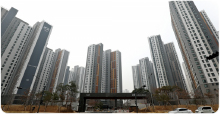GS건설이 시공한 인천 중구 영종스카이시티자이 아파트에서 4세대 중 2세대에서 권고 기준을 넘는 284 Bq/m3, 210.8 Bq/m3의 라돈이 검출